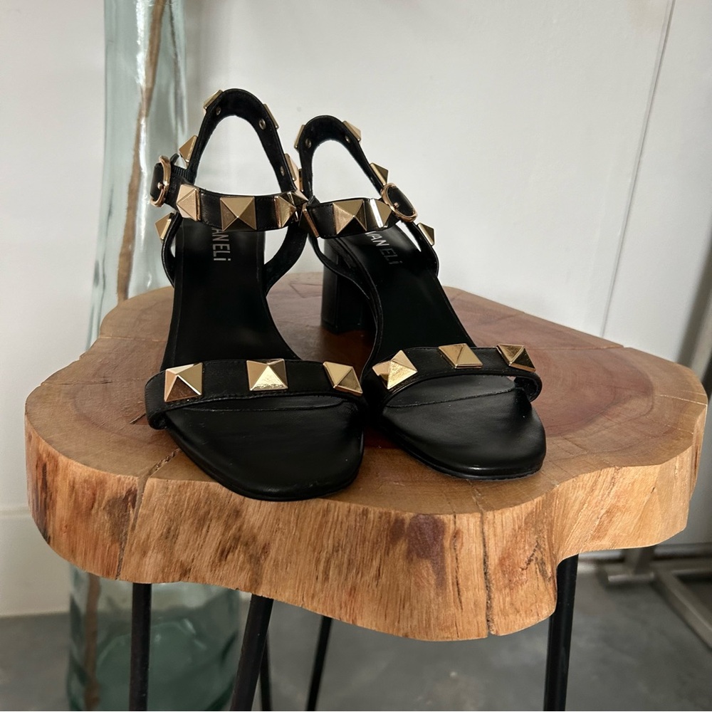 Vaneli ‘Lorena’ Heel